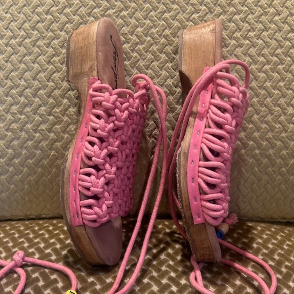 Free People Candy Pink Crochet Lace Up Wooden Heel Clogs NEW - Picture 12 of 16